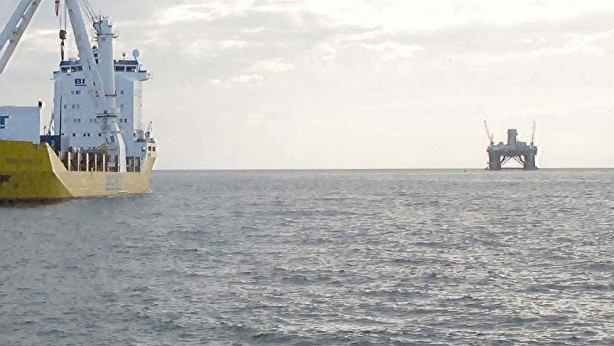 Foto - Bölgeden doğalgaz fışkırıyor ama Mesut Hakkı Caşın çıldırdı: Aptal mısınız kardeşim?