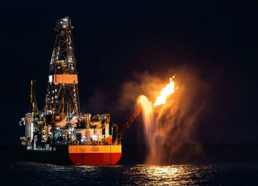 Foto - Bölgeden gaz üstüne gaz fışkırıyordu! Tüm Türkiye'ye tarihi doğalgaz müjdesi