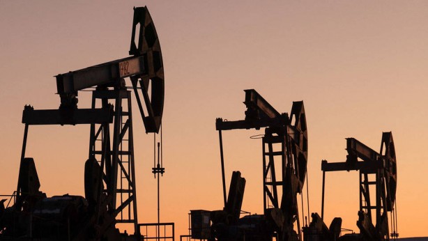 Foto - Bölgeden petrol fışkırıyor! Resmi duyuru geldi: 3130 metreye inilecek