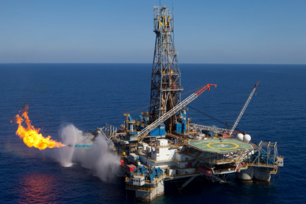 Foto - Bölgeden petrol ve doğalgaz fışkırıyor! Türkiye o ülkeye çıkarma yapacak... Aramalar başlıyor