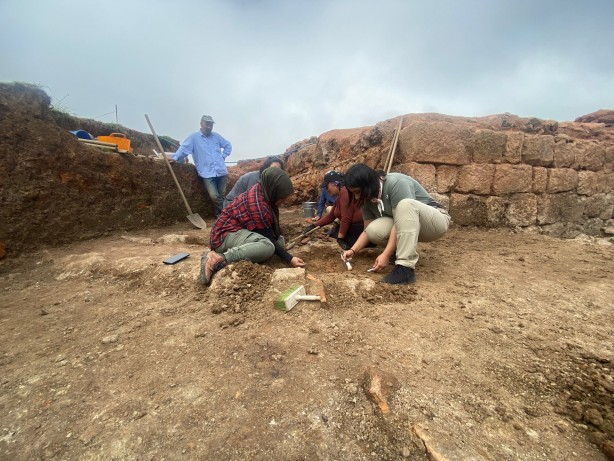 Foto - Bölgeden tarih üstüne tarih fışkırıyor! Türkiye'yi heyecanlandıran hamleyi resmen yaptılar...
