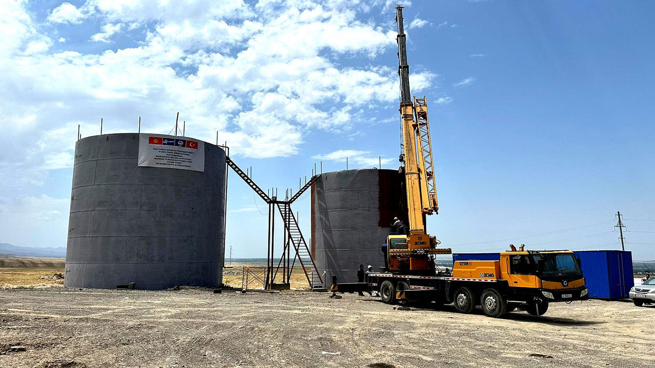Foto - Bölgenin her karışında petrol olduğu tahmin ediliyor! 232 kuyuda sondaj yapılacak