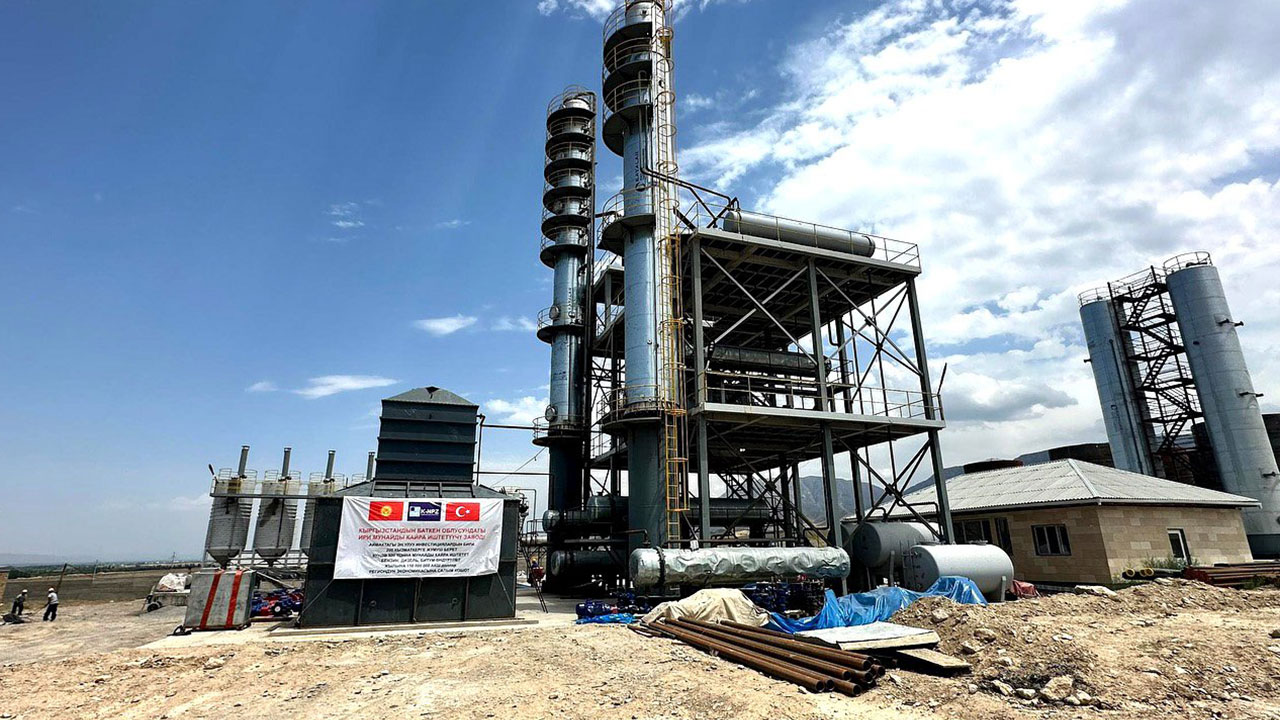 Foto - Bölgenin her karışında petrol olduğu tahmin ediliyor! 232 kuyuda sondaj yapılacak