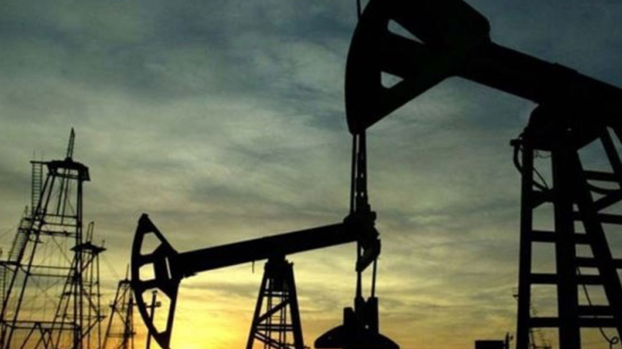 Bölgenin her karışında petrol olduğu tahmin ediliyor! 232 kuyuda sondaj yapılacak