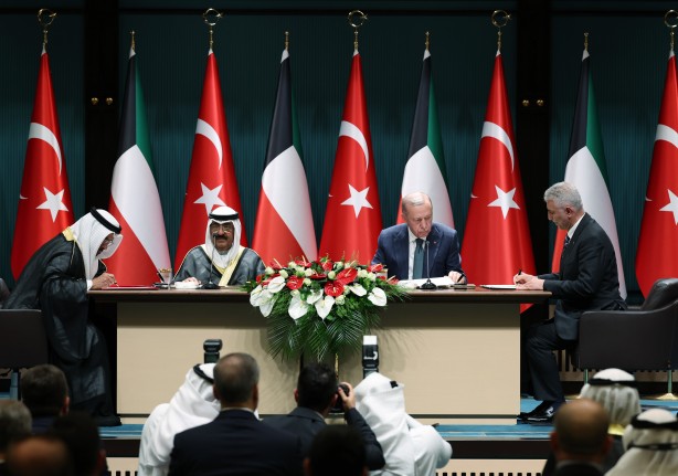 Foto - Bölgesinde güvenli liman olan Türkiye'ye Kuveyt ilgisi! 6 kritik konuda imzalar atıldı