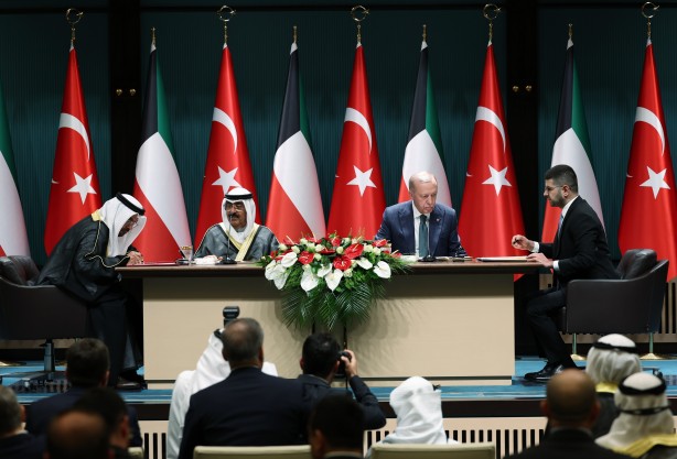 Foto - Bölgesinde güvenli liman olan Türkiye'ye Kuveyt ilgisi! 6 kritik konuda imzalar atıldı