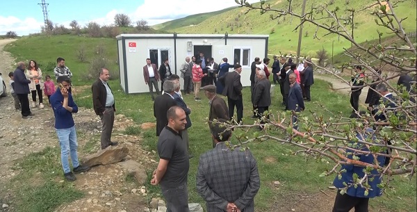 Bölgeye huzur geri geldi! Bu köyde tam 30 sene sonra oy kullanıldı