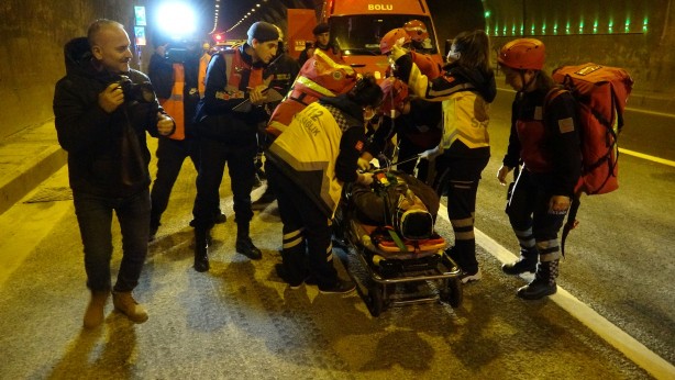 Foto - Bolu Dağı Tüneli'nde hareketli saatler