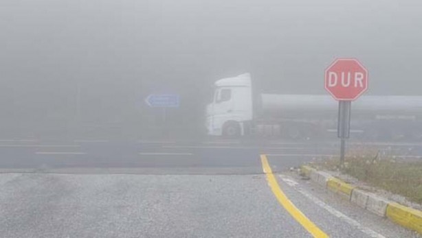 Foto - Bolu Dağı'nda sis etkili oldu