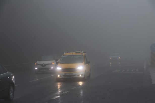 Foto - Bolu Dağı'nda sürücüler zor anlar yaşıyor