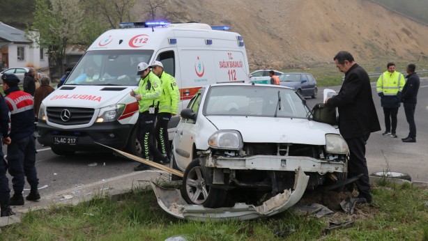 Foto - Bolu’da feci kaza! 2’si ağır 7 yaralı