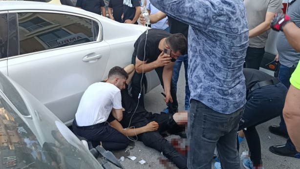 Foto - Bolu'da güpegündüz silahlı çatışma! Ortalık savaş alanına döndü...