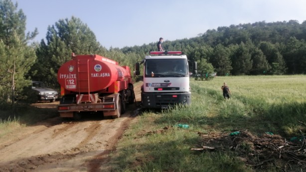 Foto - Bolu'da korkutan yangın kontrol altına alındı!