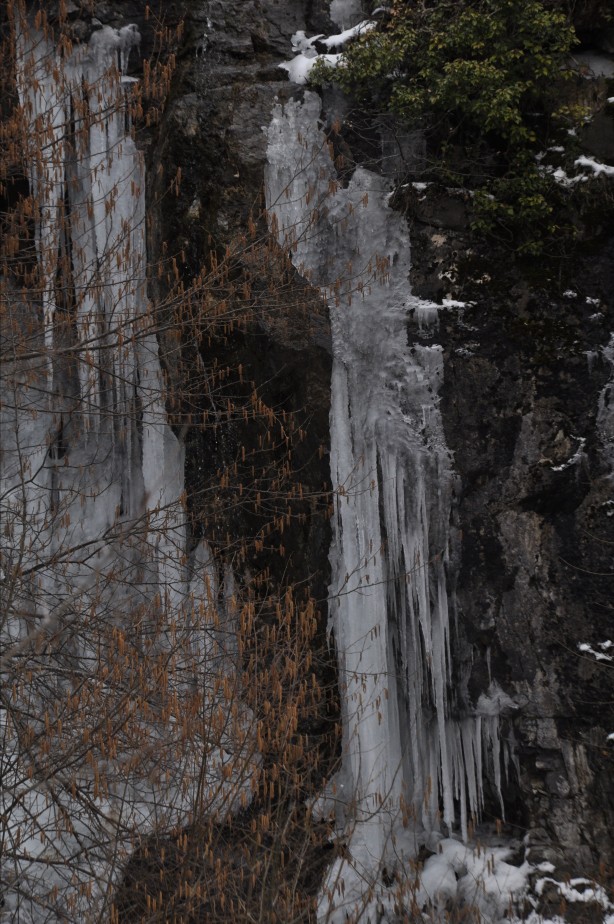 Foto - Bolu'da şelaleler buz tuttu