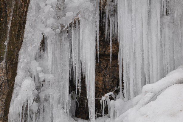 Foto - Bolu'da şelaleler buz tuttu