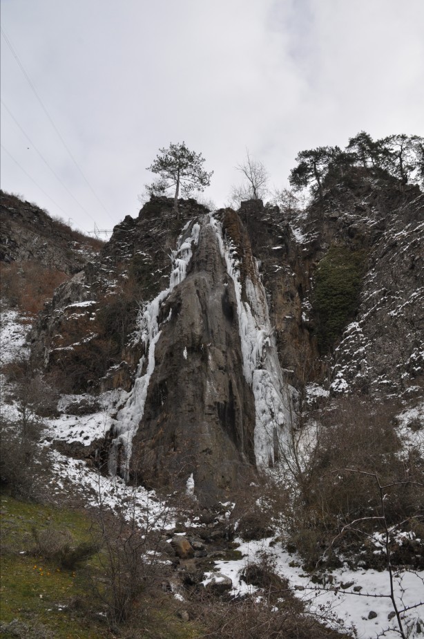Foto - Bolu'da şelaleler buz tuttu