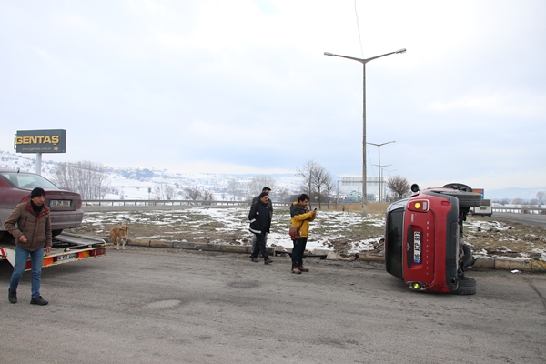 Foto - Bolu'da trafik kazası: Yaralılar var