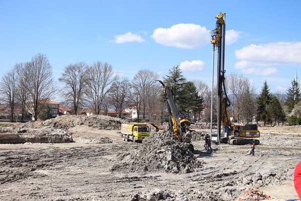 Foto - Bolu'da yapılıyor... Tamamen depreme dayanıklı olacak!