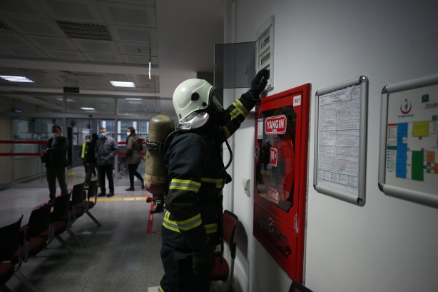 Foto - Bomba imha tatbikatı nefes kesti