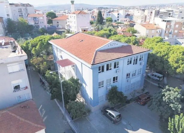 Foto - Borca karşılık cami ve okul! O belediyeden skandal teklif