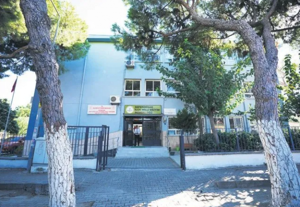 Foto - Borca karşılık cami ve okul! O belediyeden skandal teklif