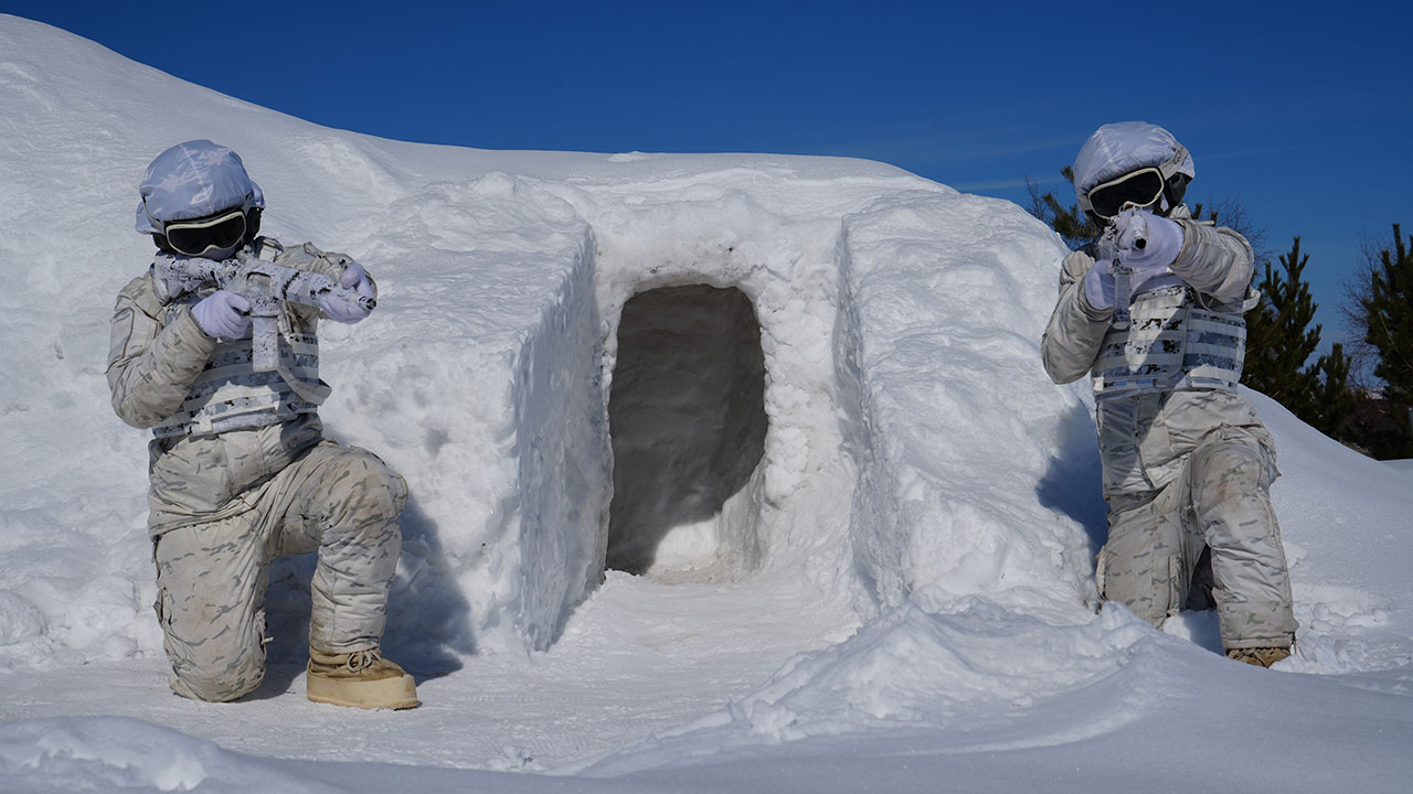 Foto - Bordo Bereliler'in zorlu eğitimi