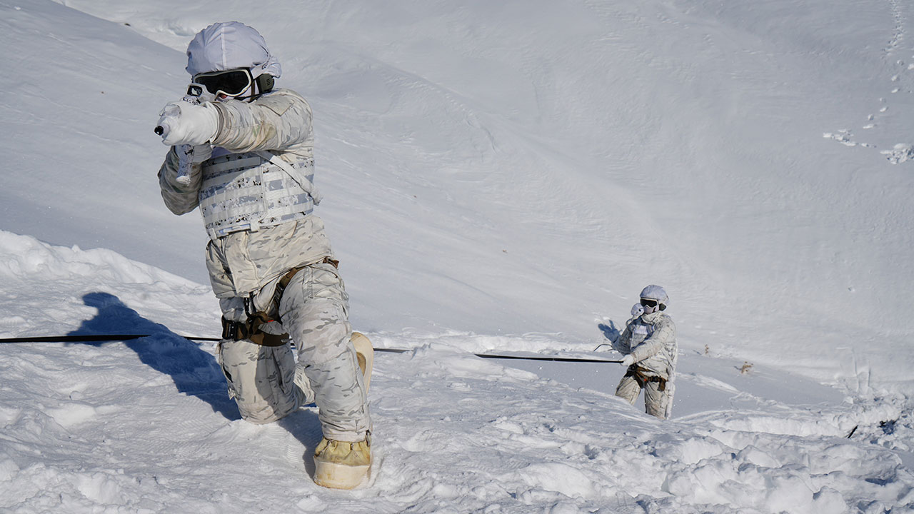Foto - Bordo Bereliler'in zorlu eğitimi