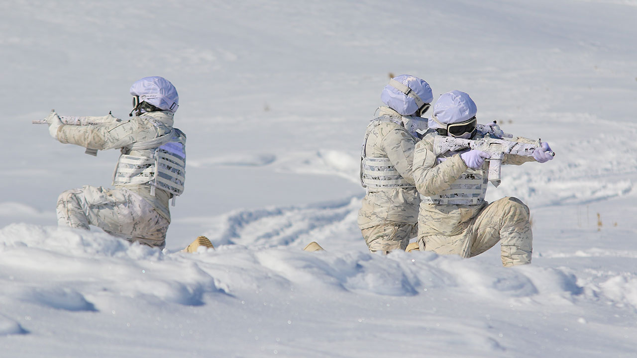 Foto - Bordo Bereliler'in zorlu eğitimi