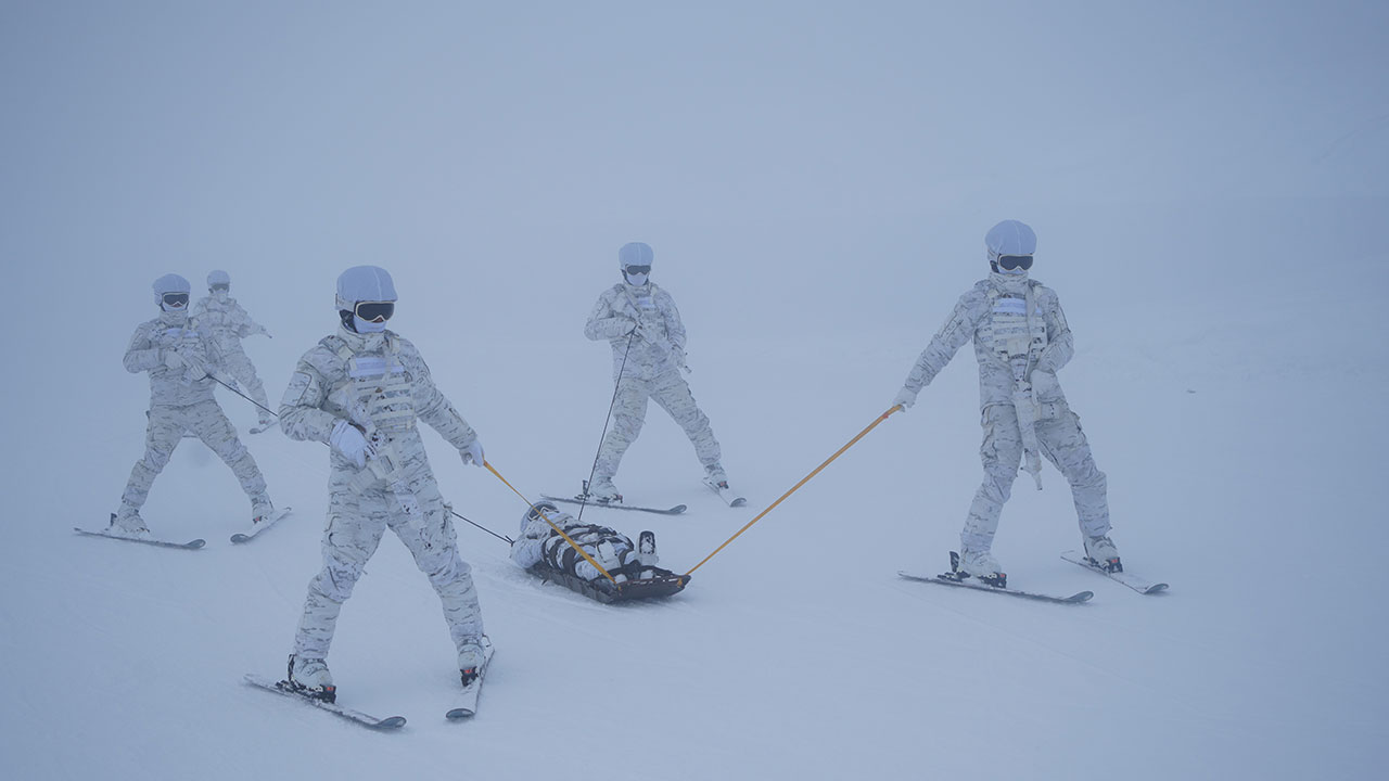 Foto - Bordo Bereliler'in zorlu eğitimi