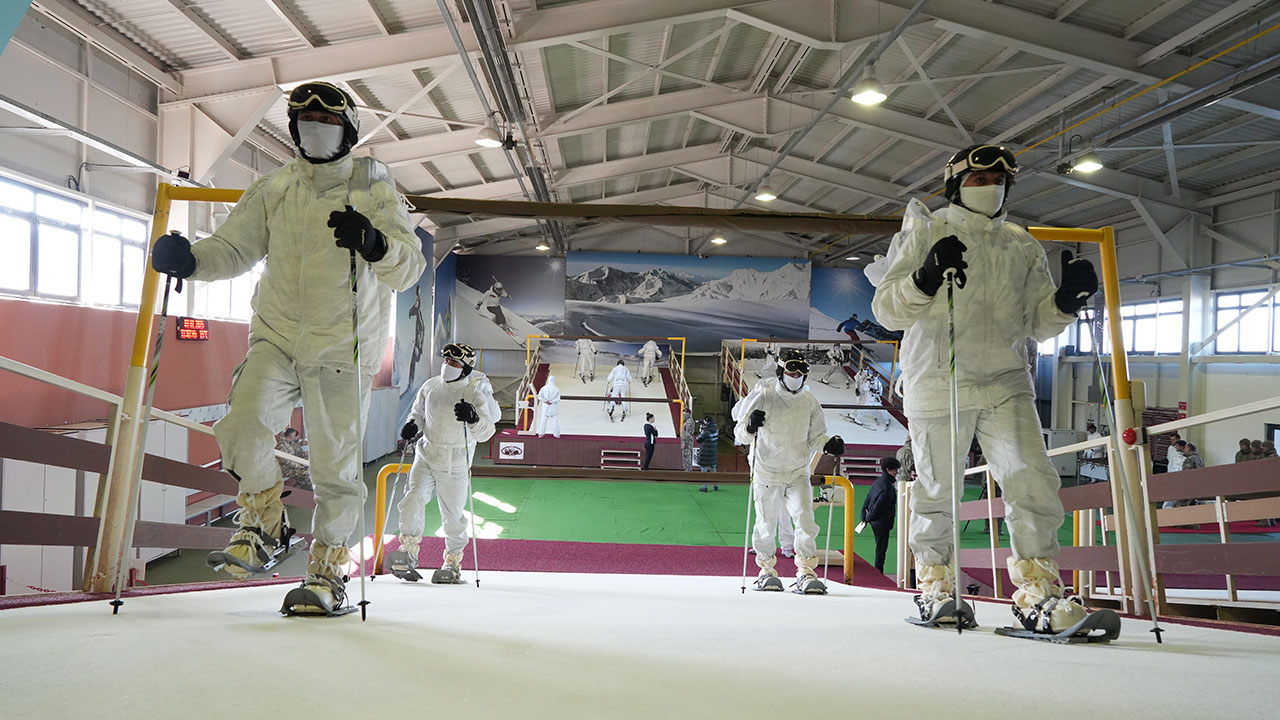 Foto - Bordo Bereliler'in zorlu eğitimi