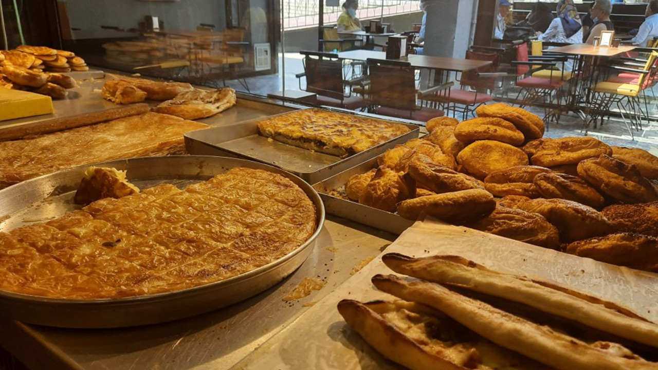 Foto - Börek skandalı Türkiye'yi ayağa kaldırmıştı! Sarıyer Börekçisi'nden tüm kamuoyuna duyuru
