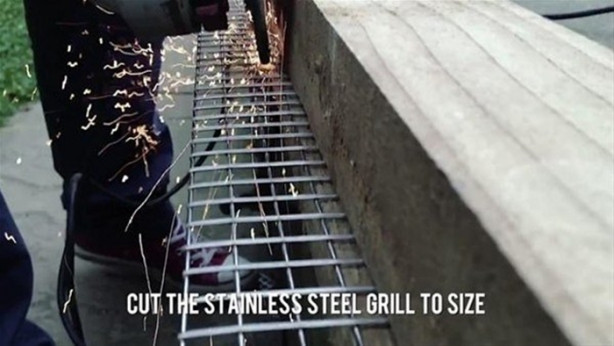 Foto - Boş varilden barbekü yaptı!