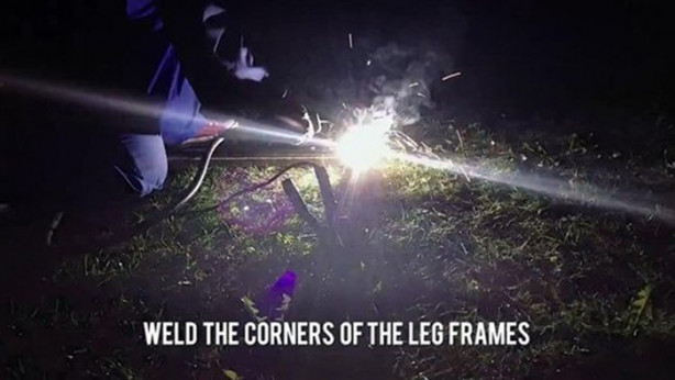 Foto - Boş varilden barbekü yaptı!