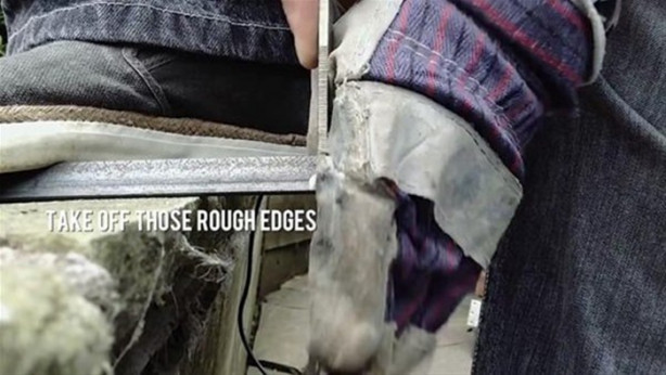 Foto - Boş varilden barbekü yaptı!