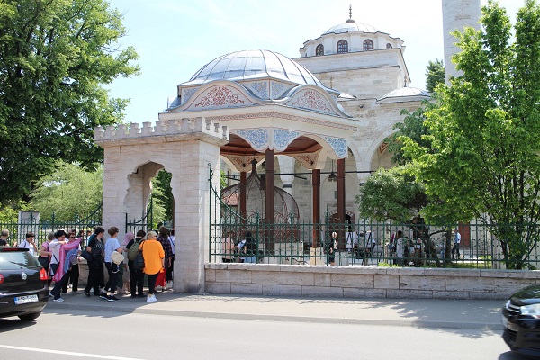 Bosna Hersek'te "Camiler Günü"