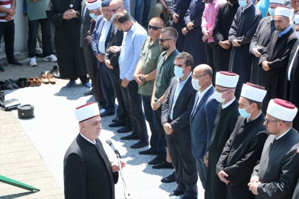 Foto - Bosna Savaşı'nın 6 kurbanı toprağa verildi