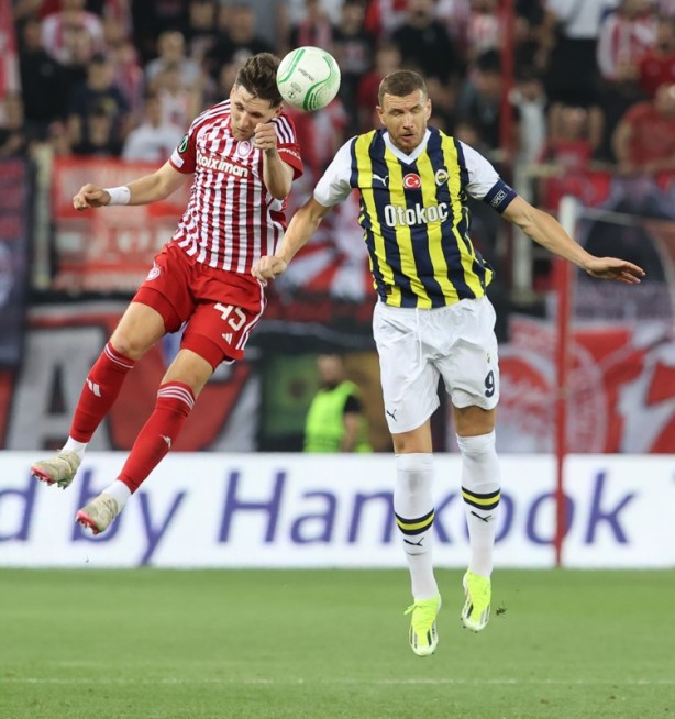 Foto - Bosnalı Dzeko Yunan’ı kudurttu