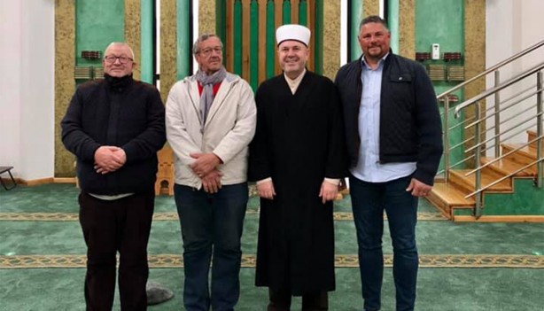 Foto - Bosnalı Katolik dini liderin yeğeni Müslüman oldu