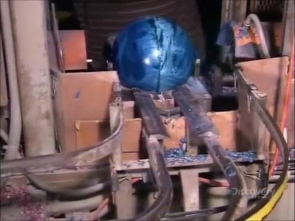 Foto - Bowling topları işte böyle yapılıyor