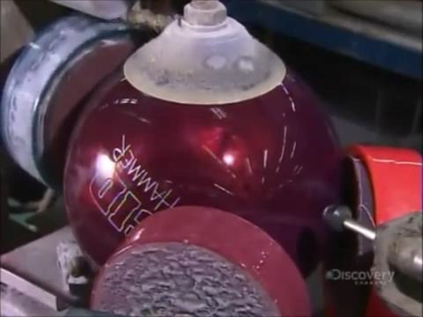 Foto - Bowling topları işte böyle yapılıyor