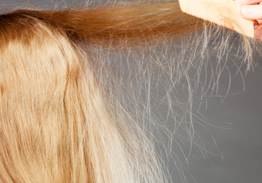 Boyadan yıpranmış saç uçlarını bir anda yenilemenin formülü: oraya uygulayan şoka uğradı! Saç fışkıracak