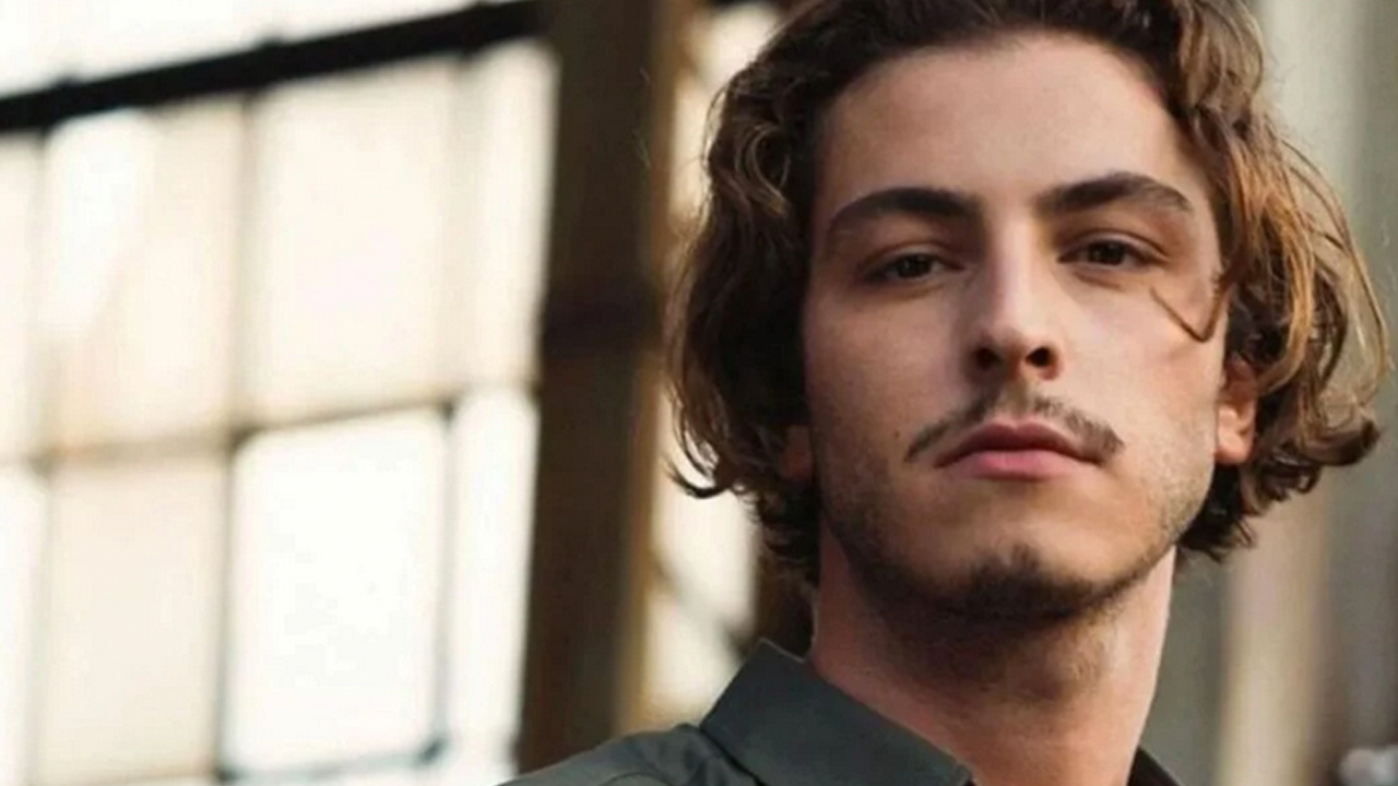 Foto - Boykot çağrısının ardından TRT dizisinden çıkarılmıştı! Son dakika koduyla duyurdular…