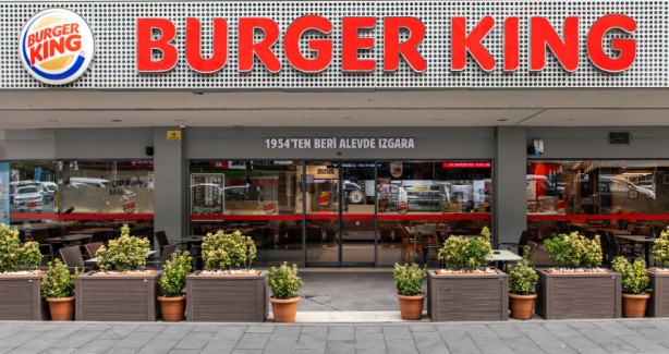 Foto - Boykot edilen Burger King, rakip şirketi satın aldı! 1 milyar doları basıp aldılar