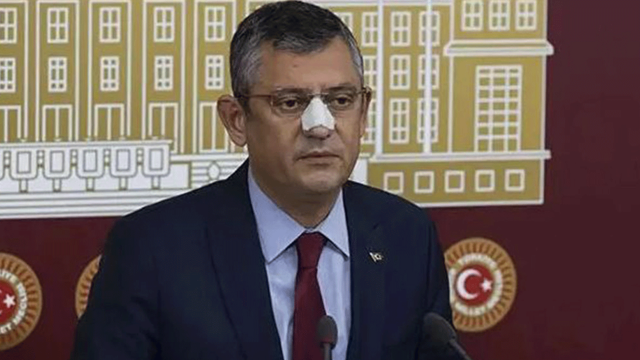 Foto - Boykot ihaneti pahalıya patladı! Özgür Özel'e anket şoku