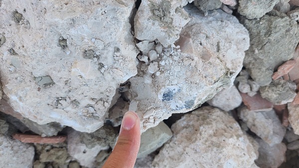 Foto - Böyle bir olay daha önce yaşanmadı| Müteahhit milyonluk sitelerini yıktırdı!