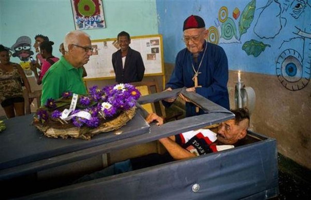 Foto - Böyle cenaze töreni görülmedi!