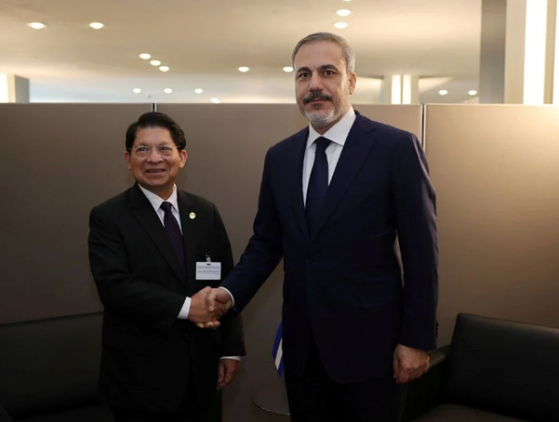 Foto - Böyle diplomatik trafik görülmedi! Bir Hakan Fidan klasiği