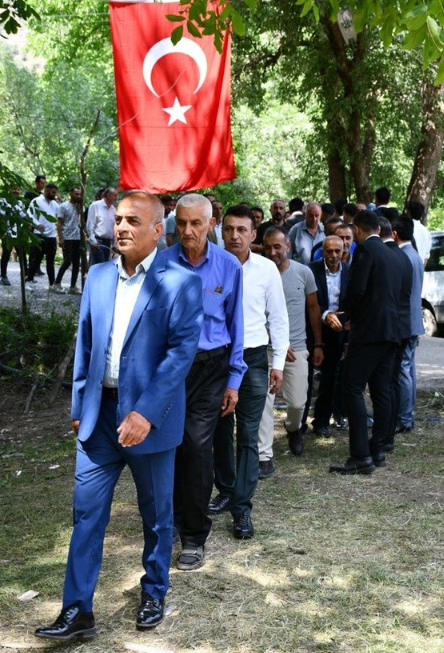 Foto - Böyle düğün görülmedi! Paralar valizlere altınlar boyunlara sığmadı