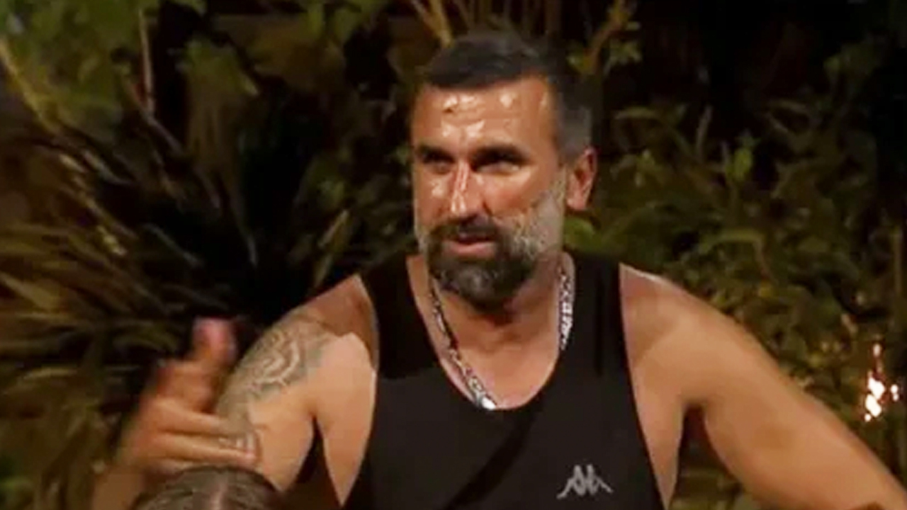 Foto - Böyle duyurdular! Survivor'da şok olay! Adaya bakın ne gömmüşler!