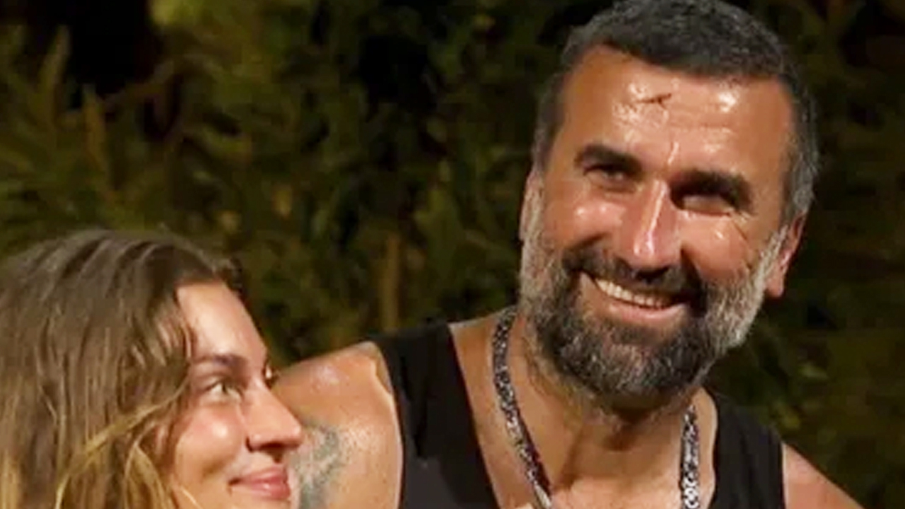 Foto - Böyle duyurdular! Survivor'da şok olay! Adaya bakın ne gömmüşler!